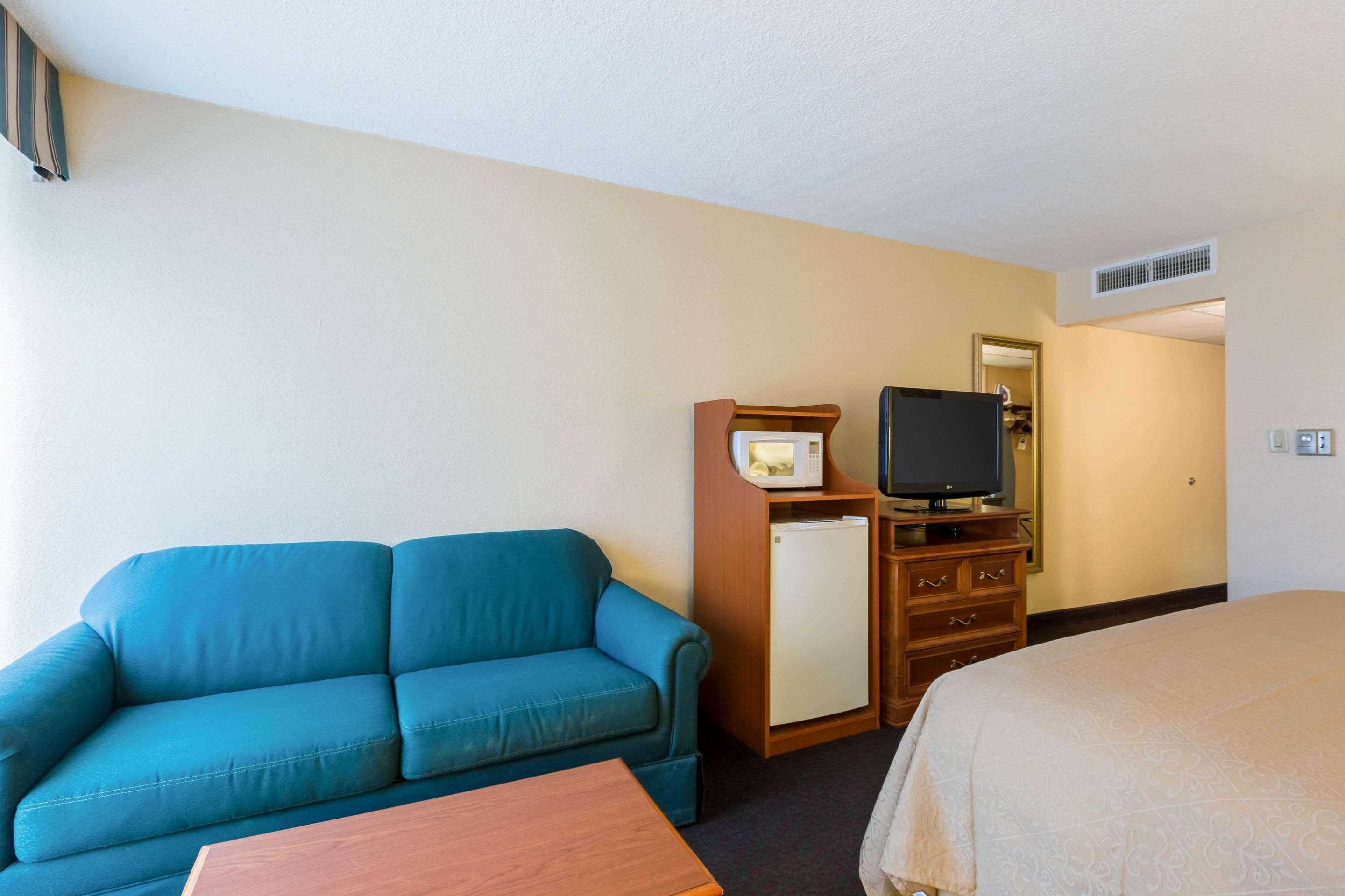 Quality Inn And Conference Center I-80 Grand Island Doniphan Exteriér fotografie