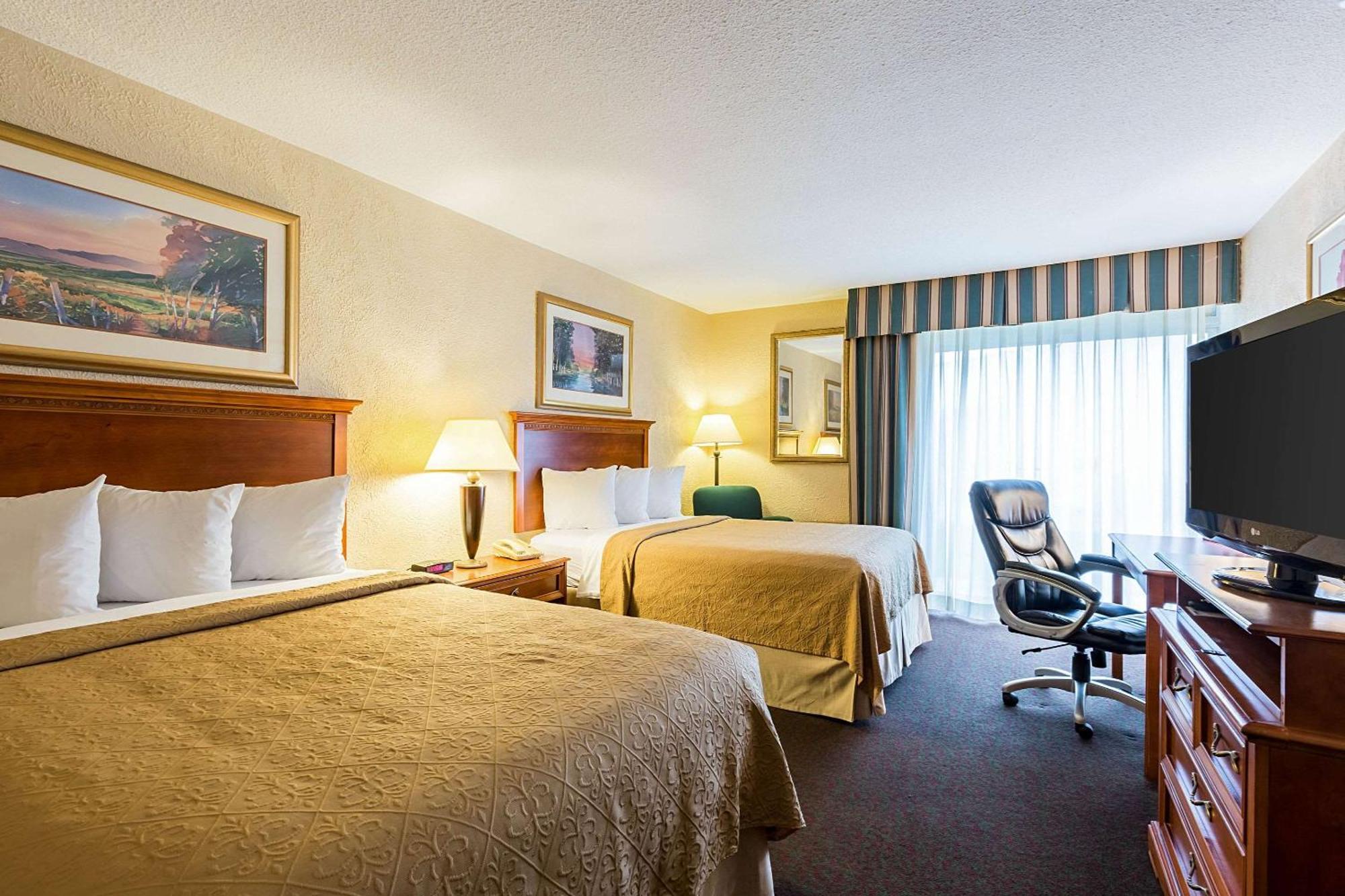 Quality Inn And Conference Center I-80 Grand Island Doniphan Exteriér fotografie