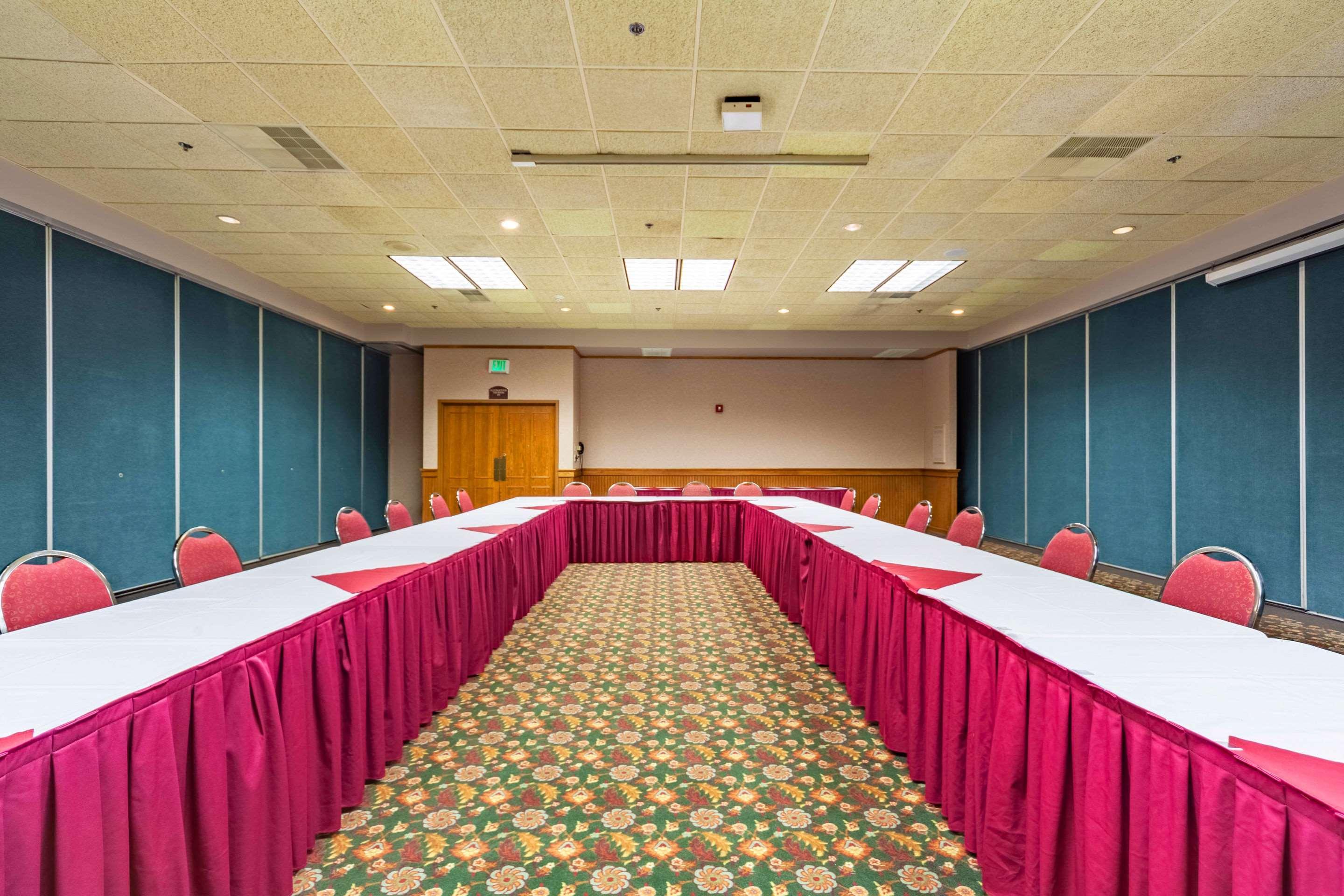 Quality Inn And Conference Center I-80 Grand Island Doniphan Exteriér fotografie
