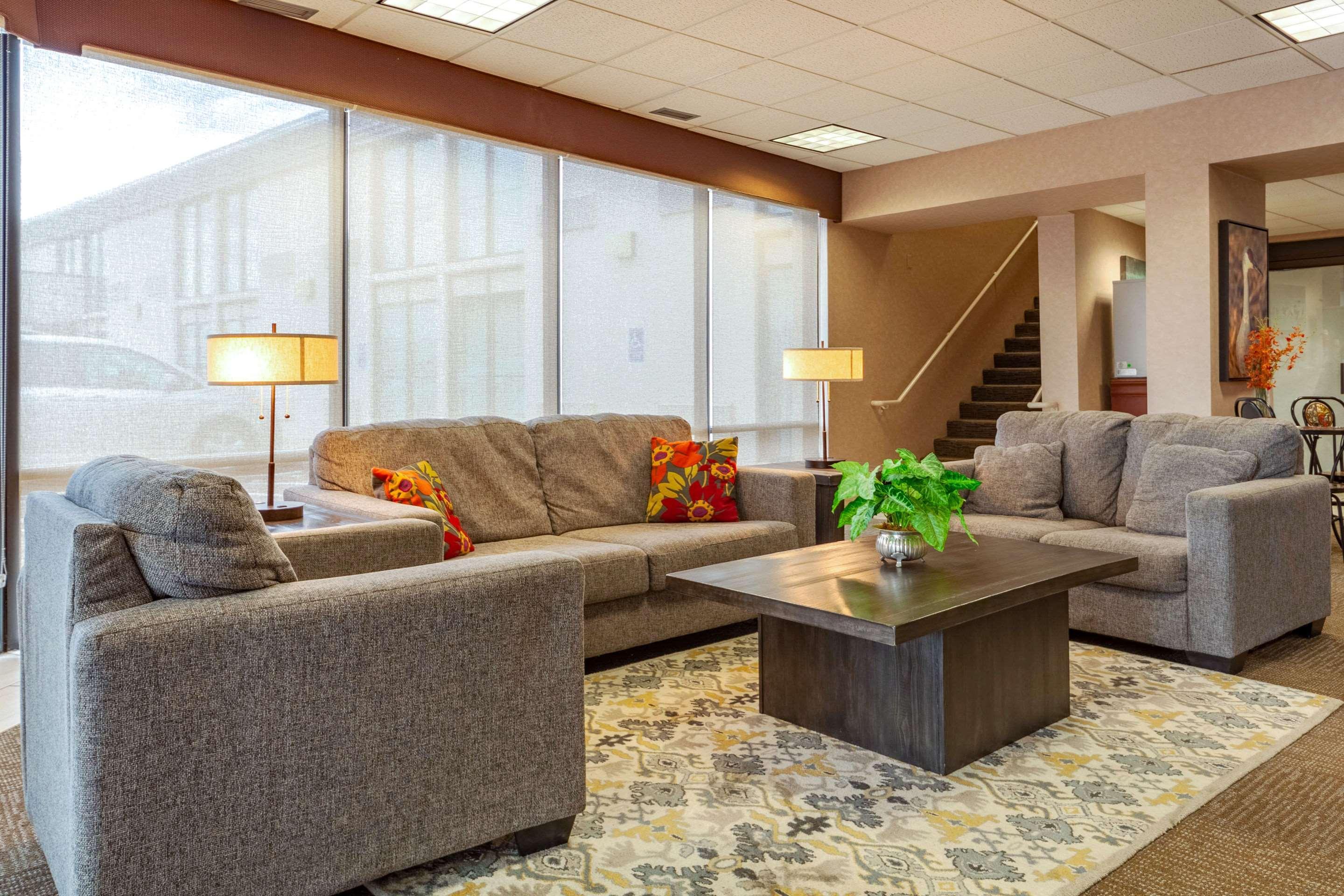Quality Inn And Conference Center I-80 Grand Island Doniphan Exteriér fotografie
