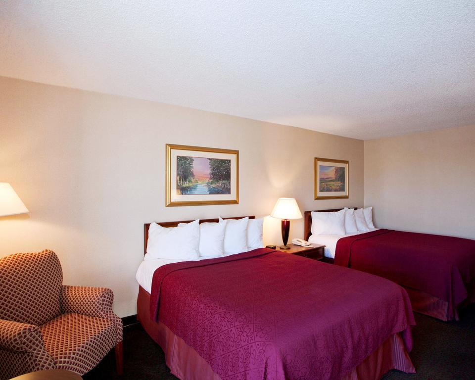 Quality Inn And Conference Center I-80 Grand Island Doniphan Pokoj fotografie