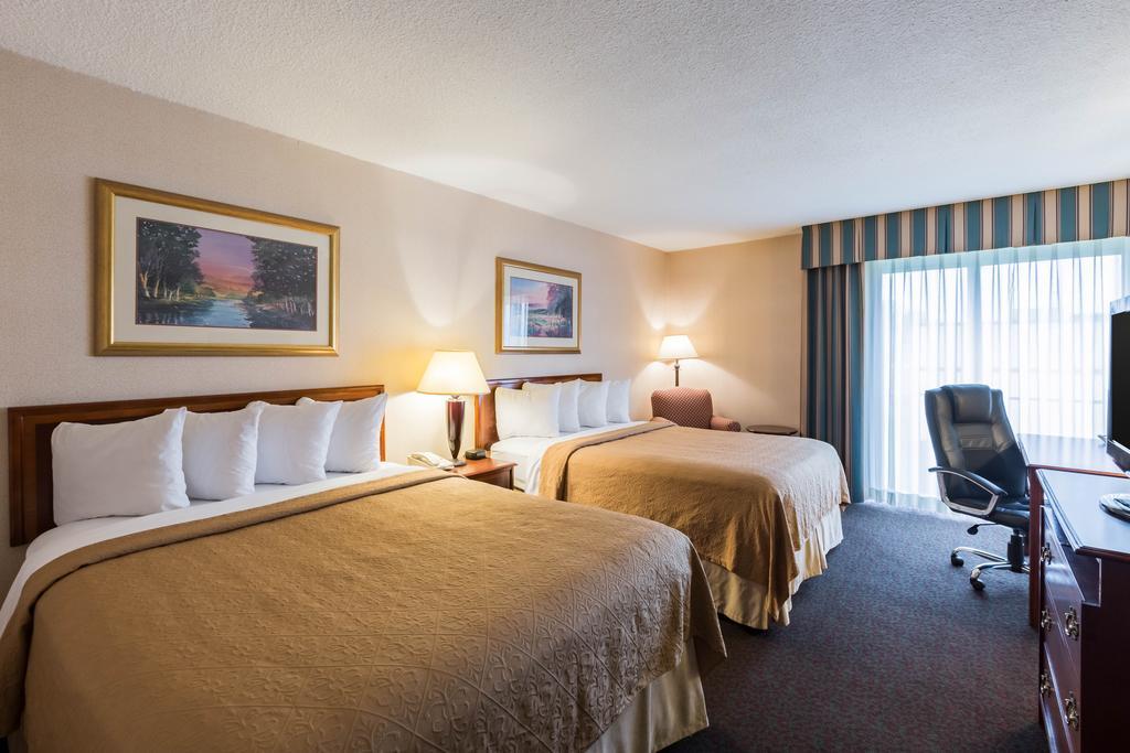 Quality Inn And Conference Center I-80 Grand Island Doniphan Exteriér fotografie